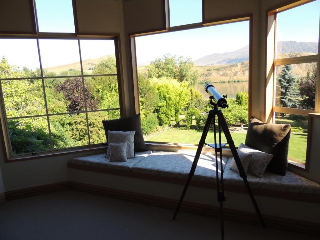 The Turret Boutique Accommodation Κουίνσταουν Δωμάτιο φωτογραφία